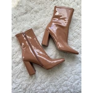Steve Madden  Mid Heel Boots Square Toe -Tan Size 9.5
